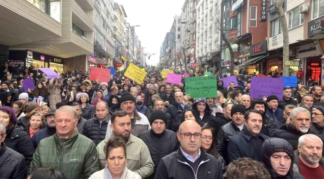 Avcılar Belediye Başkanı Turan Hançerli CHP’den Aday Gösterilmemesine Tepki Gösterdi