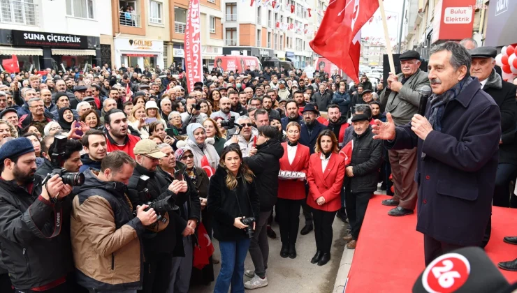 Tepebaşı Belediye Başkanı Ataç, Çamlıca Mahallesi Seçim İletişim Merkezi’ni Açtı