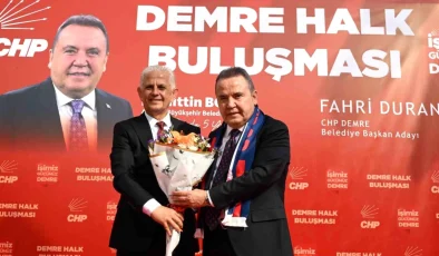 Antalya Büyükşehir Belediye Başkanı Muhittin Böcek, Demre ve Kaş’ta vatandaşlarla buluştu