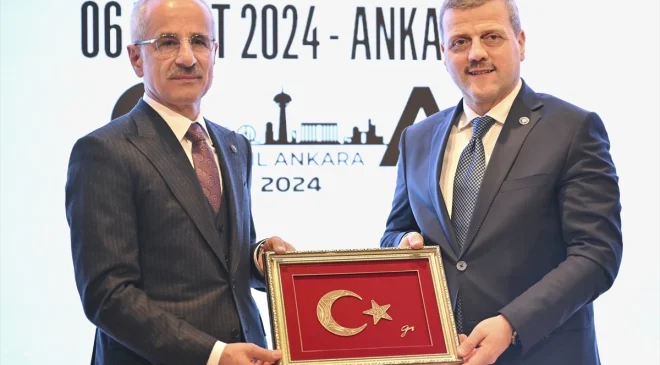 Ulaştırma ve Altyapı Bakanı Abdulkadir Uraloğlu, 5G’ye 2026’da geçileceğini belirtti