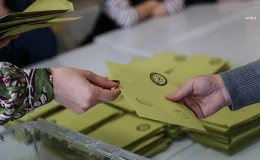 Cumhurbaşkanı ve AKP Genel Başkanı Erdoğan İstanbul’da, CHP Genel Başkanı Özgür Özel de Manisa’da oy kullanacak