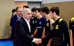 Gençlik ve Spor Bakanı Osman Aşkın Bak, Fatih Sultan Mehmet Kültür ve Spor Merkezi’nin açılışına katıldı
